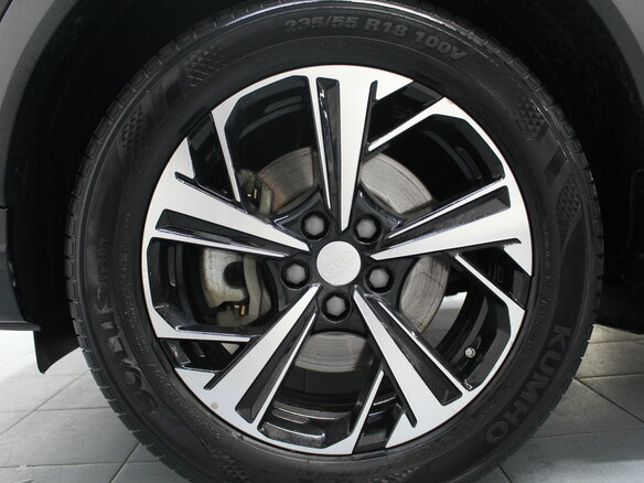 2023 JAC JS6, чёрный, 1689000 рублей - вид 16