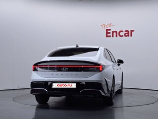2023 Hyundai Sonata VIII (DN8) Рестайлинг, белый, 2360000 рублей, вид 4