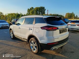 2022 Geely Atlas Pro, белый, 1749000 рублей, вид 4