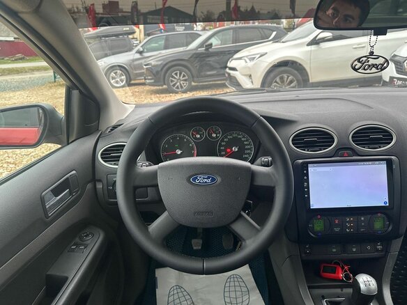 2006 Ford Focus II, красный, 399000 рублей - вид 10