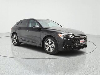 2024 Audi Q8 e-tron 50, чёрный, 10420911 рублей, вид 2