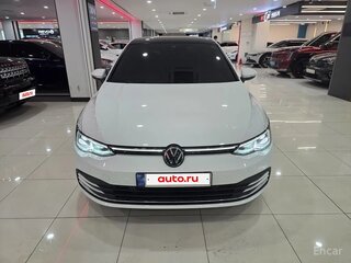 2023 Volkswagen Golf VIII, белый, 2875000 рублей, вид 2