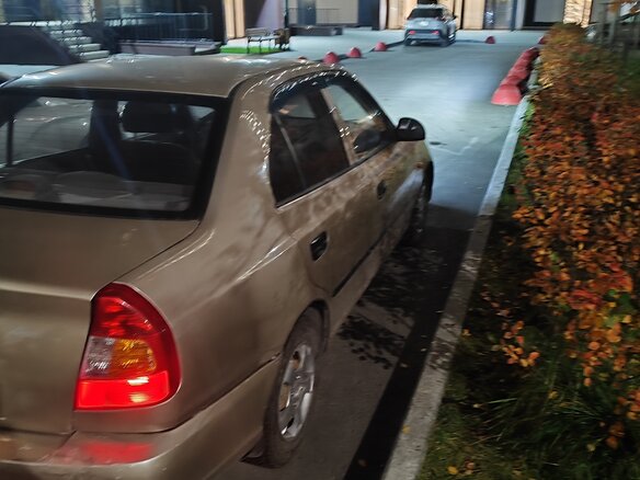 2004 Hyundai Accent ТагАЗ II, бежевый, 220000 рублей - вид 5