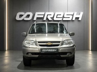 2011 Chevrolet Niva I Рестайлинг, коричневый, 560000 рублей, вид 3