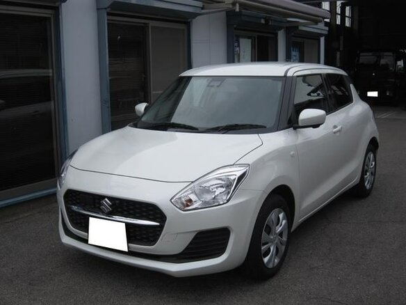 2023 Suzuki Swift V Рестайлинг, белый, 990000 рублей - вид 2