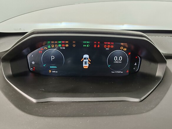 2024 Changan UNI-S I, серый, 1755000 рублей - вид 14