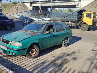 1998 Skoda Felicia I Рестайлинг, зелёный, 60000 рублей, вид 1