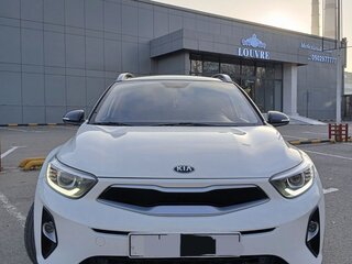 2020 Kia Stonic I, белый, 1580066 рублей, вид 2