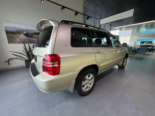 2003 Toyota Highlander I (XU20), золотистый, 999000 рублей, вид 4