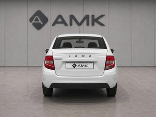 2026 Lada (ВАЗ) Granta I Рестайлинг, белый, 987000 рублей, вид 5