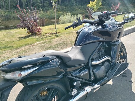 2009 Honda DN-01, чёрный, 750000 рублей, вид 4