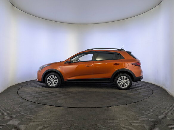 2021 Kia Rio X IV Рестайлинг, оранжевый, 1650000 рублей - вид 7