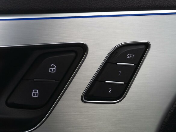 2023 Audi Q7 50 TDI II (4M) Рестайлинг, серый, 11499000 рублей - вид 34