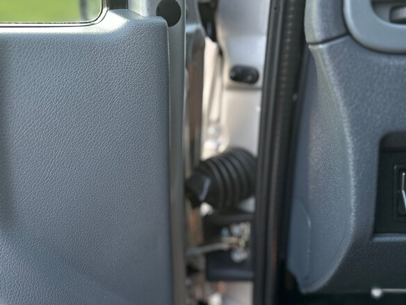 2017 Mercedes-Benz Sprinter Classic, серебристый, 2390000 рублей - вид 37