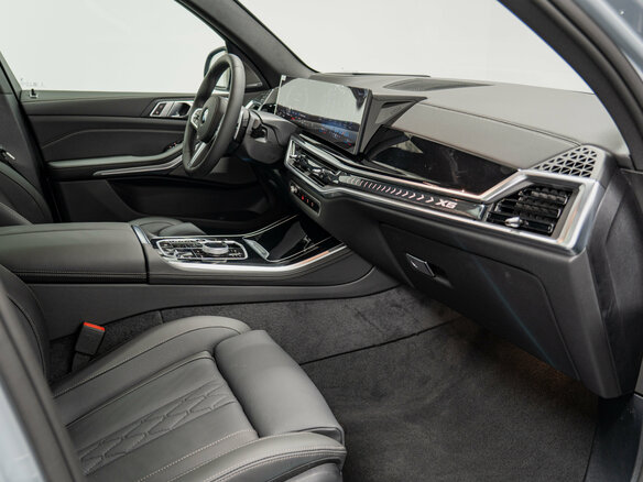 2026 BMW X5 30d IV (G05/G18) Рестайлинг, серый, 15490000 рублей - вид 12