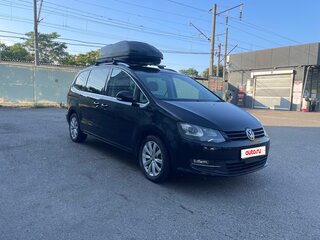 2012 Volkswagen Sharan II, чёрный, 1240000 рублей, вид 2