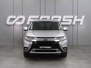 2020 Mitsubishi Outlander III Рестайлинг 3, серый, 2399000 рублей, вид 3