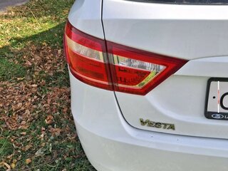 2021 Lada (ВАЗ) Vesta SW I, белый, 820000 рублей, вид 4