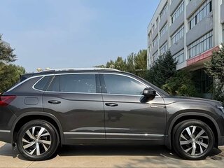 2023 Volkswagen Tharu I, чёрный, 1800333 рублей, вид 3