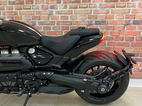 2026 Triumph Rocket 3, чёрный, 3800000 рублей, вид 5