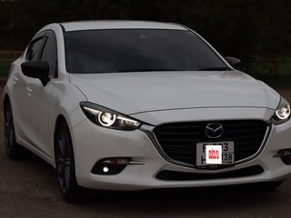 2016 Mazda Axela III Рестайлинг, белый, 1410000 рублей, вид 3