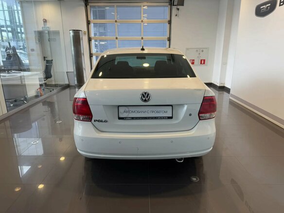 2014 Volkswagen Polo V, белый, 619000 рублей - вид 5