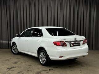 2010 Toyota Corolla X (E140, E150) Рестайлинг, белый, 949888 рублей, вид 4