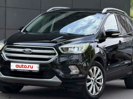 2017 Ford Kuga II Рестайлинг, чёрный, 1600000 рублей, вид 2