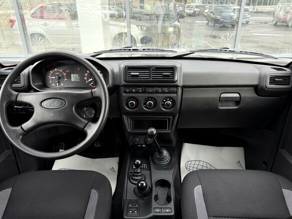 2026 Lada (ВАЗ) Niva Legend I, чёрный, 1258000 рублей - вид 12