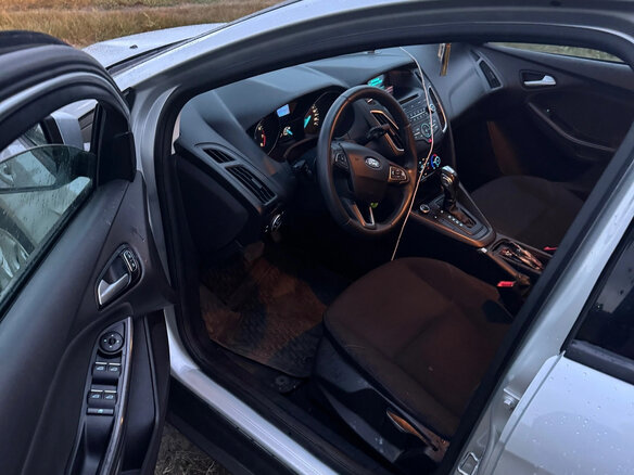 2016 Ford Focus III Рестайлинг, серебристый, 1150000 рублей - вид 12