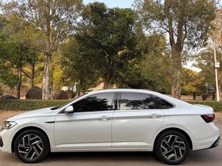 2023 Volkswagen Sagitar III Рестайлинг, белый, 1750000 рублей, вид 5