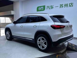 2021 Mercedes-Benz GLA 180 II (H247), белый, 2050000 рублей, вид 4