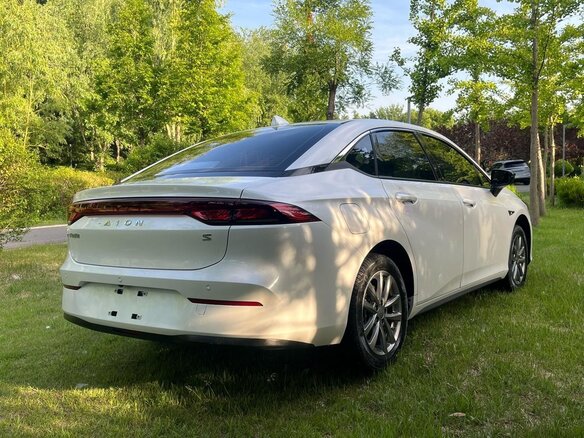 2024 Aion S Plus 70, белый, 1290000 рублей - вид 4