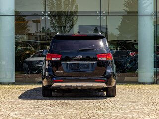 2017 Kia Carnival III, чёрный, 2065000 рублей, вид 5