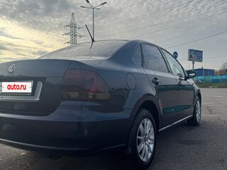 2016 Volkswagen Polo V Рестайлинг, синий, 1250000 рублей, вид 5
