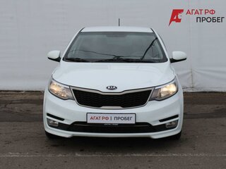 2017 Kia Rio III Рестайлинг, белый, 1015000 рублей, вид 2
