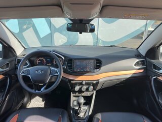 2023 Lada (ВАЗ) Vesta I Рестайлинг (NG), белый, 1467000 рублей, вид 2
