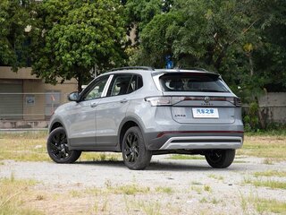 2026 Volkswagen Tharu XR, серый, 2105000 рублей, вид 2