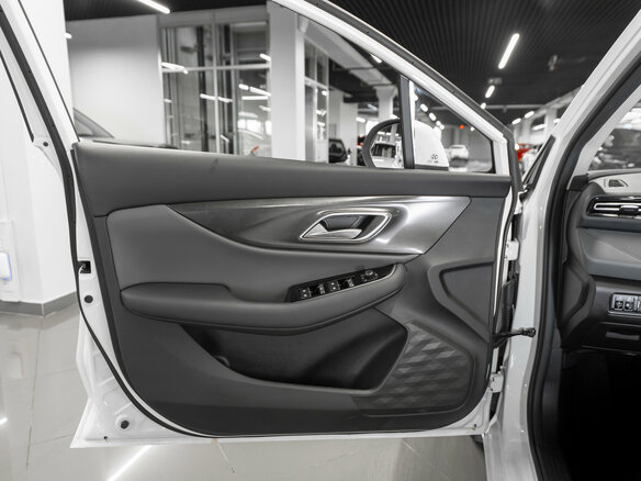 2025 BAIC U5 Plus, белый, 2480000 рублей - вид 18