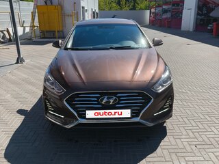 2019 Hyundai Sonata VII (LF) Рестайлинг, золотистый, 1500000 рублей, вид 3