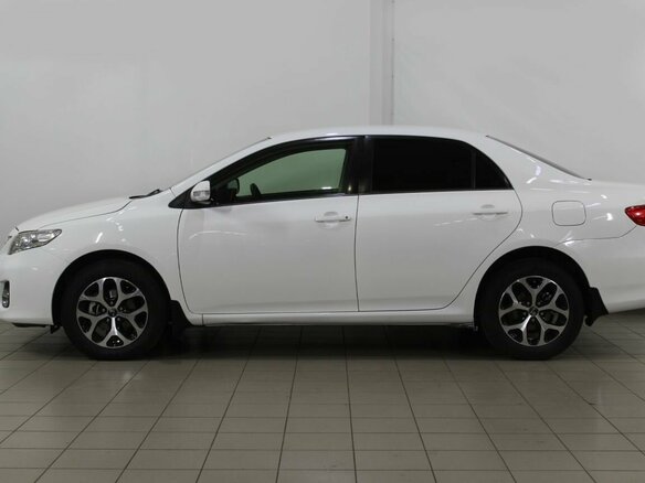 2012 Toyota Corolla X (E140, E150) Рестайлинг, белый, 1150000 рублей - вид 9