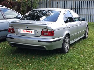 2001 BMW 5 серии 530i IV (E39) Рестайлинг, серебристый, 810000 рублей, вид 3