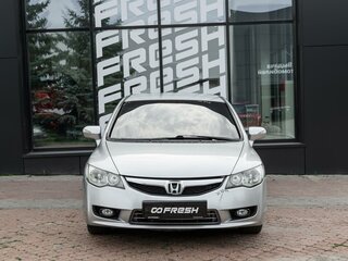 2010 Honda Civic VIII Рестайлинг, серебристый, 589000 рублей, вид 3