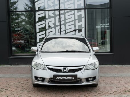 2010 Honda Civic VIII Рестайлинг, серебристый, 520000 рублей, вид 3