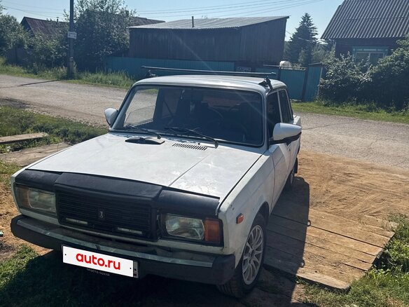 2006 Lada (ВАЗ) 2107, белый - вид 3