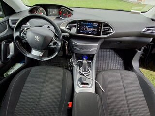 2020 Peugeot 308 II Рестайлинг, чёрный, 1120000 рублей, вид 5