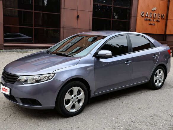 2009 Kia Cerato 4-speed II, серый, 550000 рублей - вид 8