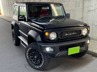 2023 Suzuki Jimny Sierra IV, чёрный, 1496000 рублей, вид 1