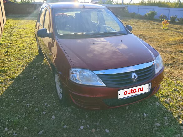 2010 Renault Logan I Рестайлинг, красный, 330000 рублей
