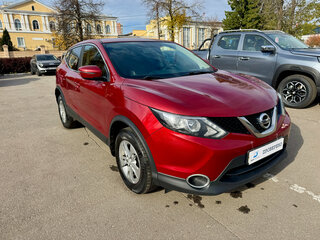 2018 Nissan Qashqai II, красный, 1699990 рублей, вид 3